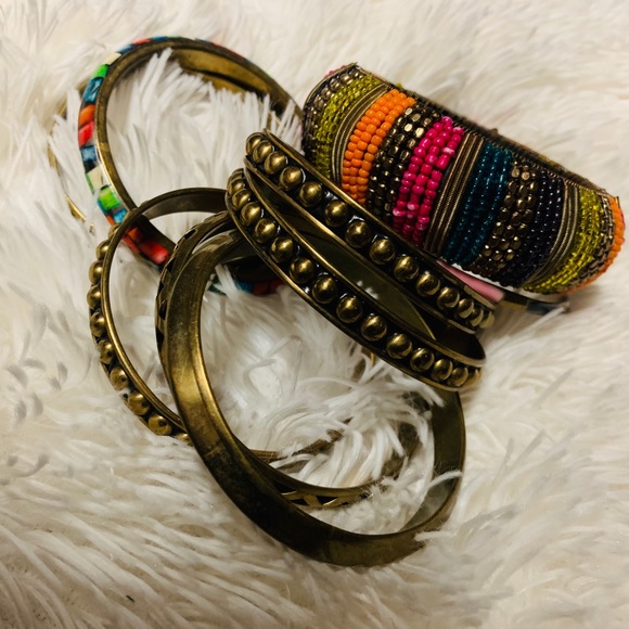 👒3/$50 Colourful bangle bracelets - Picture 2 of 3